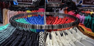 Jak kupować gotowe firanki?