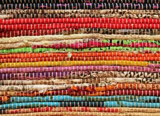 Czym podkleić dywanik łazienkowy? Czym podkleić dywanik łazienkowy?