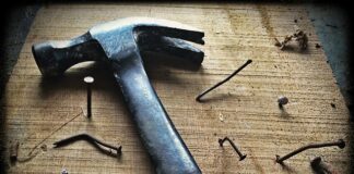 Co wchodzi w skład stolarki budowlanej?