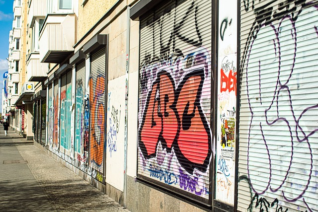 Na czym powiesić firany i zasłony? Na czym powiesić firany i zasłony?