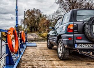 Ile można przewozić paliwa w bagażniku?