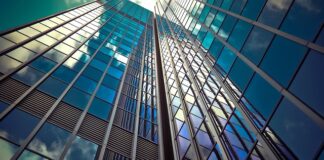 Ile stopni ma kąt płaski?