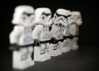 Czy policjant może wystawić mandat w pojedynkę?