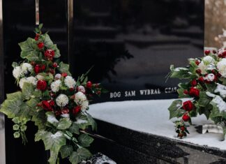 nagrobki Gołębiewski